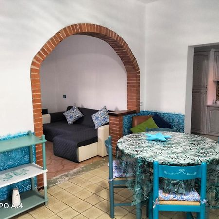 Casa Vacanze Sa Cresiedda Iglesias Eksteriør billede